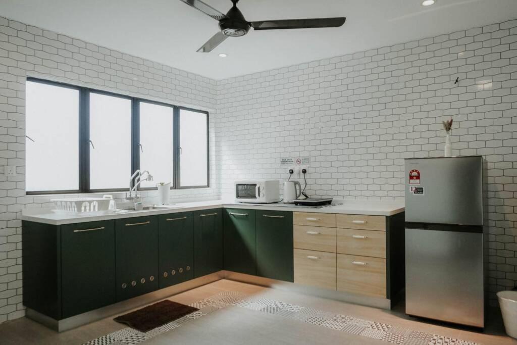 Exclusive Double Storey Homestay กวนตัน ภายนอก รูปภาพ